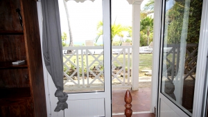 Chambre Atlantique avec vue sur la mer - Villa Caraïbes - Location de villas et maisons en Guadeloupe - www.villacaraibes.fr