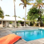 Vue Piscine - Villa Caraïbes - Location de villas et maisons en Guadeloupe - www.villacaraibes.fr